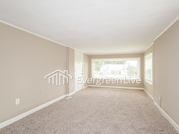 4th image of 9500 Echo Ln