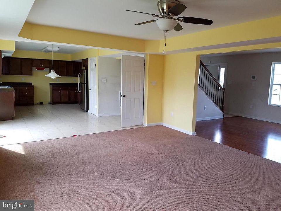 2nd image of Essex Dr