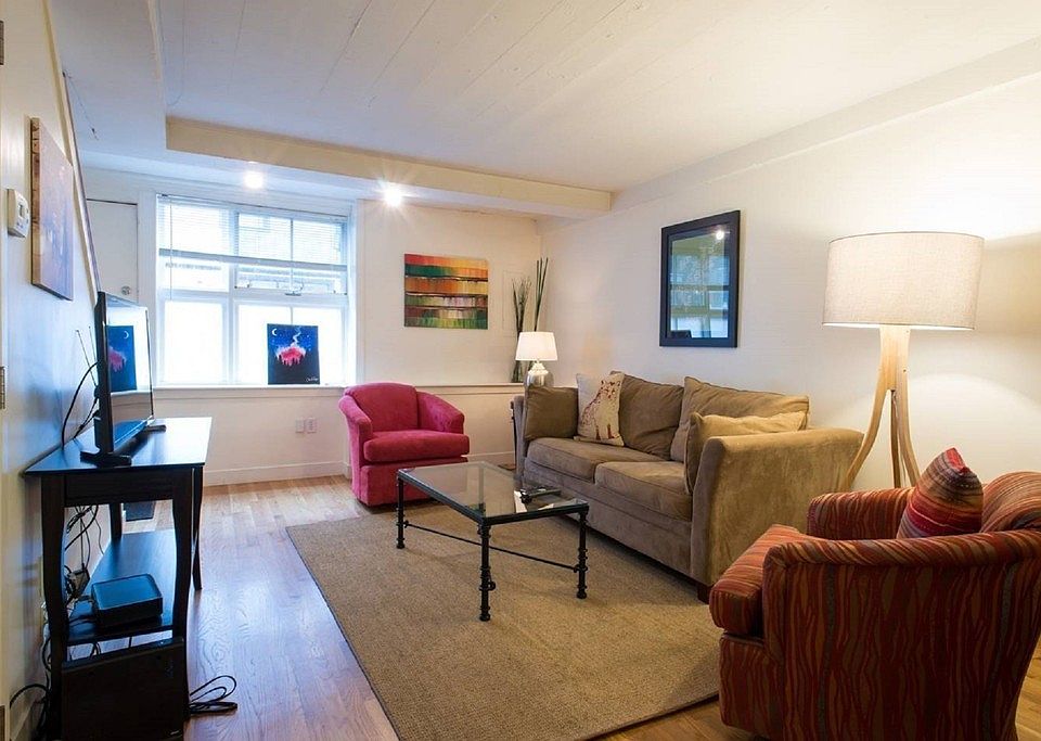 1st image of 28 Piedmont St #28