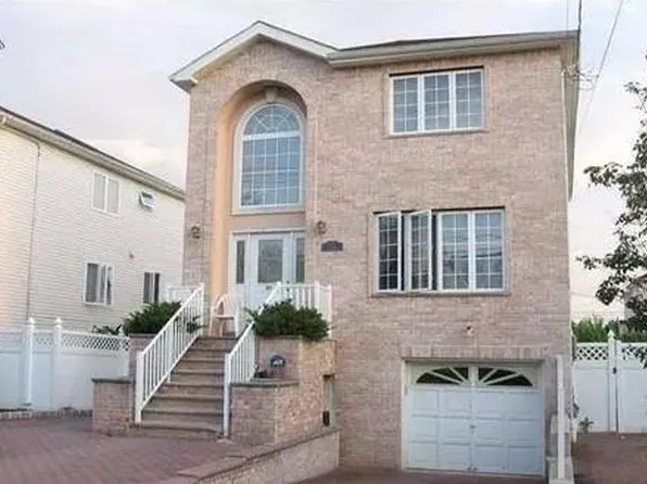 57 Churchill Ave, Staten Island, NY 10309