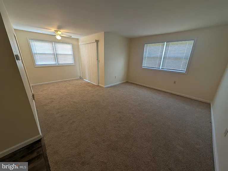12 Florence Tollgate Pl #4 — Photo 7