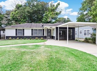 4627 Lawndale Ave, Groves, TX 77619