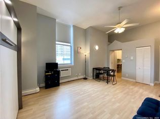 124 Court St #605, New Haven, CT 06510