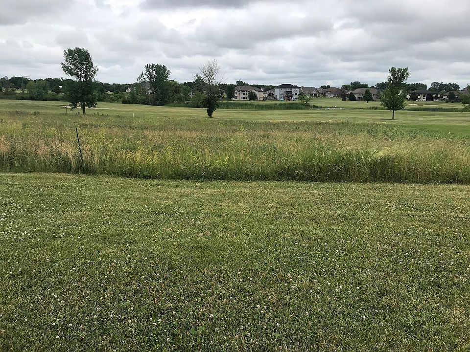 1st image of 1527 Crestwood Dr #60