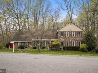 5102 Pheasant Ridge Rd, Fairfax, VA 22030