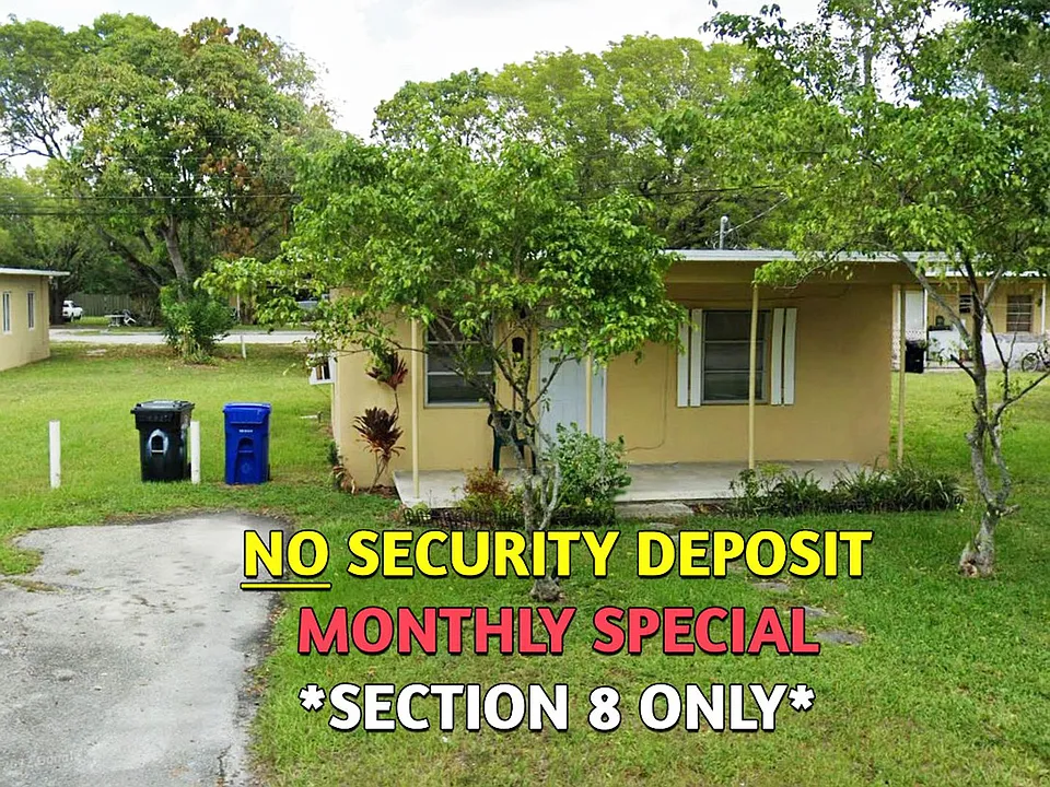 1301 NW 3rd Ct