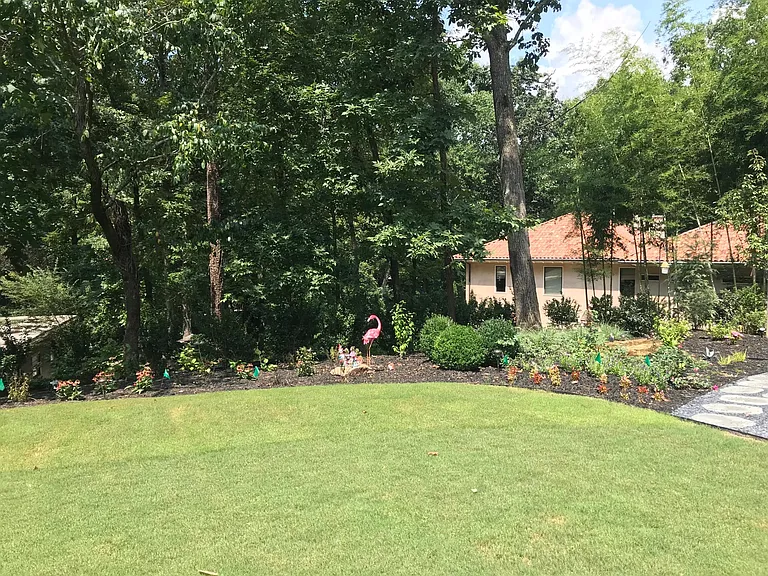 6447 Vernon Woods Dr — Photo 18