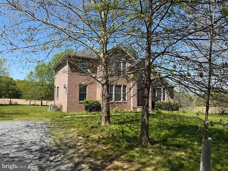39 N Friendship Ct — Photo 3