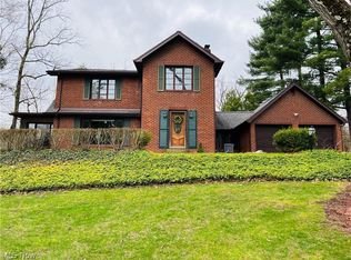 1924 Revere Rd, Akron, OH 44333