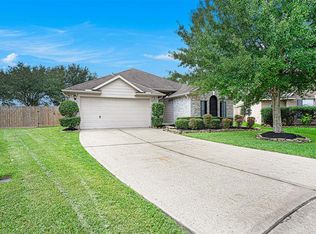 2210 Lauren Ct, Deer Park, TX 77536