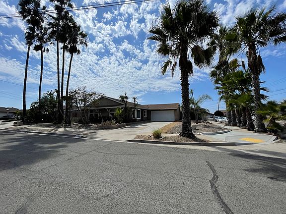 4th image of 4046 Mount Alifan Way