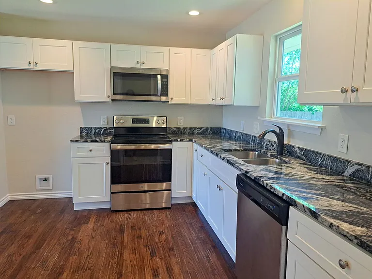 59042 William Brewster Dr — Photo 8