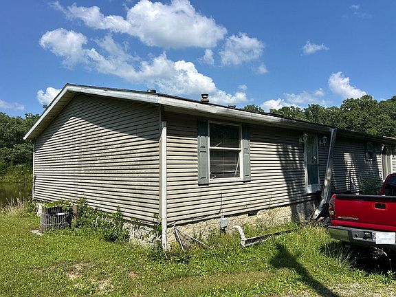 3rd image of 4080 W Highway 124