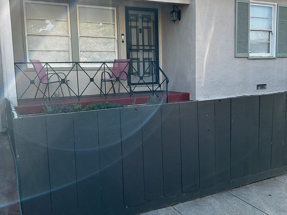 1st image of 603 N Claremont St