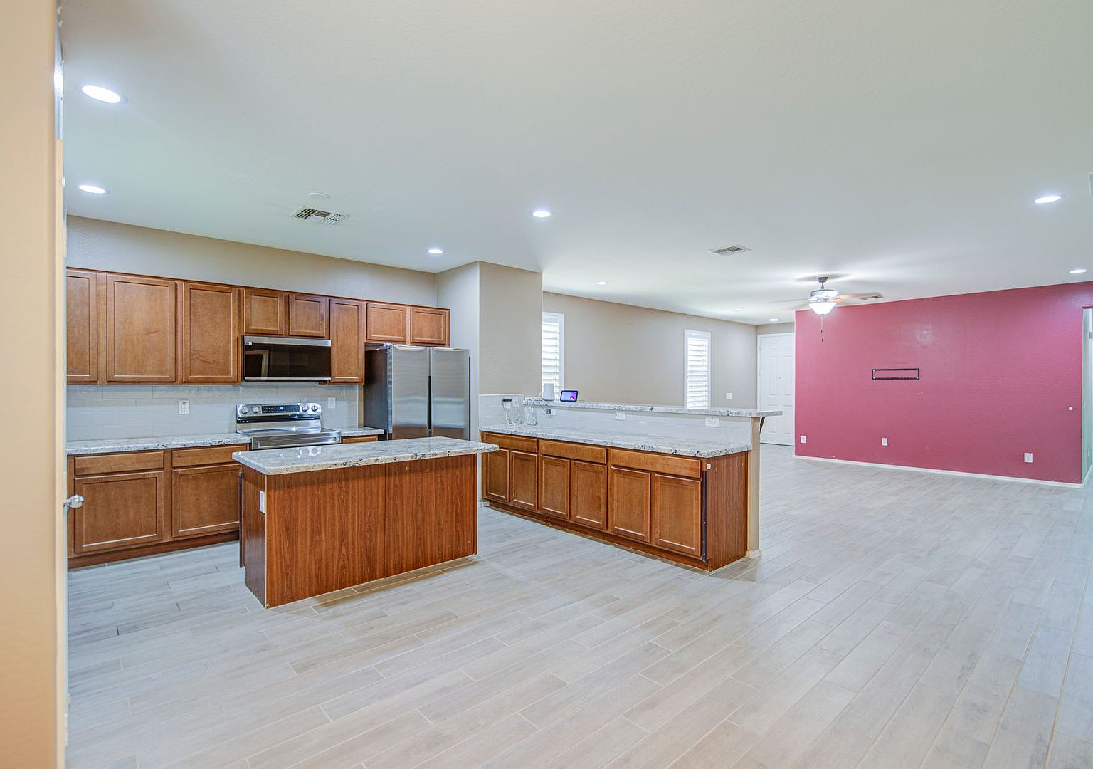 6826 W Charter Oak Rd, Peoria, AZ 85381 | Zillow