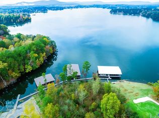186 Monte Sano Dr, Scottsboro, AL 35769