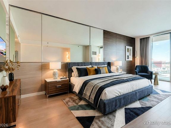 4th image of 4381 W Flamingo Rd #1516