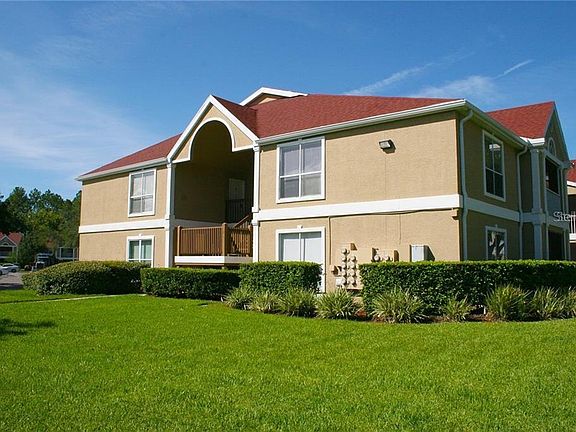 2nd image of 9481 Highland Oak Dr Unit 815