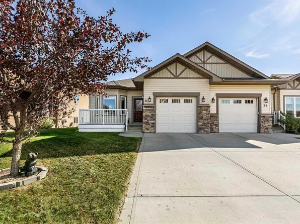 41 W Ebony St, Lacombe, AB T4L 0C8