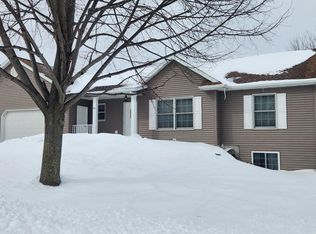 216 Statz Ln, Dane, WI 53529