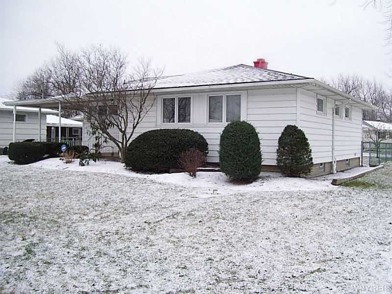 2nd image of 121 Woodgate Rd