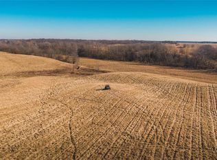 30534 Crystal Lake Rd, Brighton, IL 62012