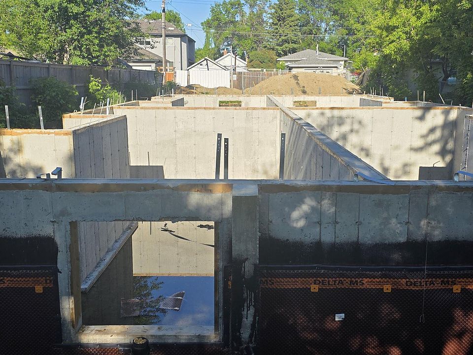 1st image of 12929 71st St NW