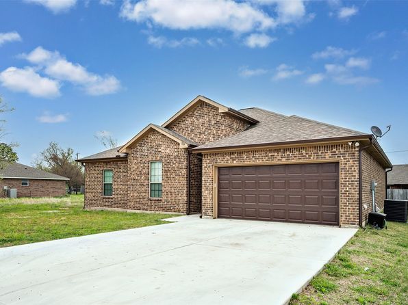 324 Windjammer Rd, Gun Barrel City, TX 75156