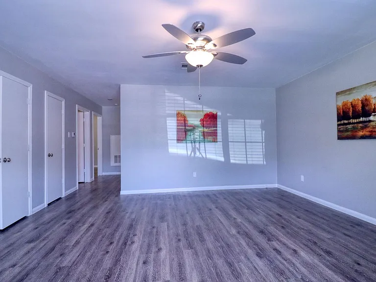 2221 Bowie Dr #11 — Photo 15