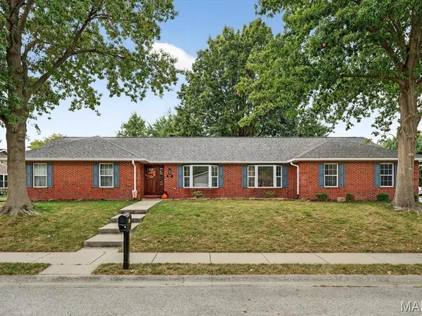 917 Phillip Ct, O'Fallon, IL 62269