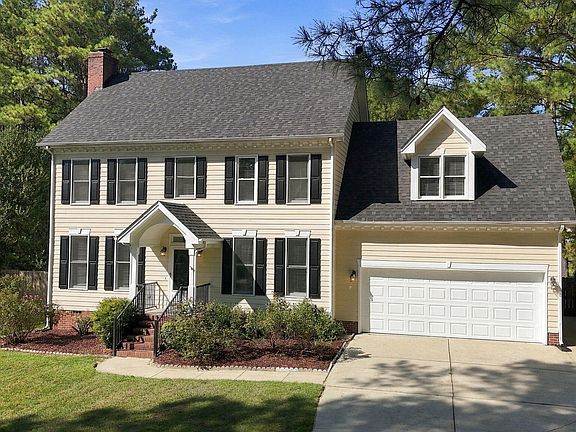 3rd image of 824 Elbridge Dr