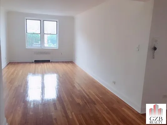 Rented by Avenues Real Estate | media 1