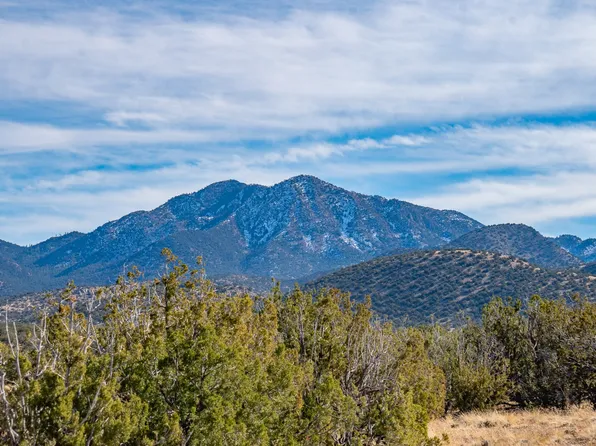 107 Sendero De Toho, Cerrillos, NM 87010