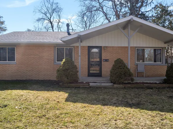 2317 N Circle Dr, Ann Arbor, MI 48103