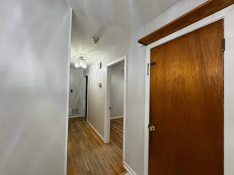 3015 Pleasant Ridge Rd — Photo 9