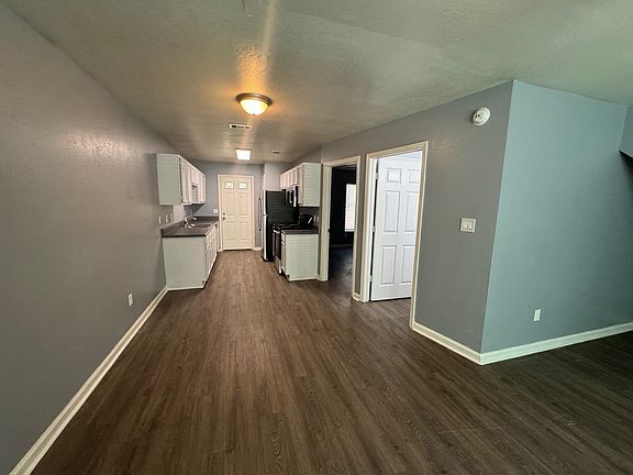5th image of 215 Dixie Dr APT F