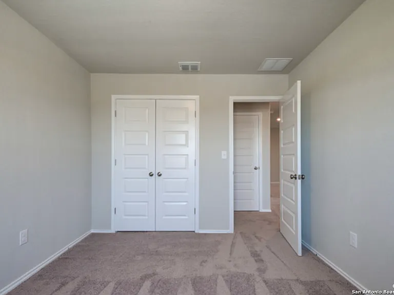 2532 Ayers Dr — Photo 13