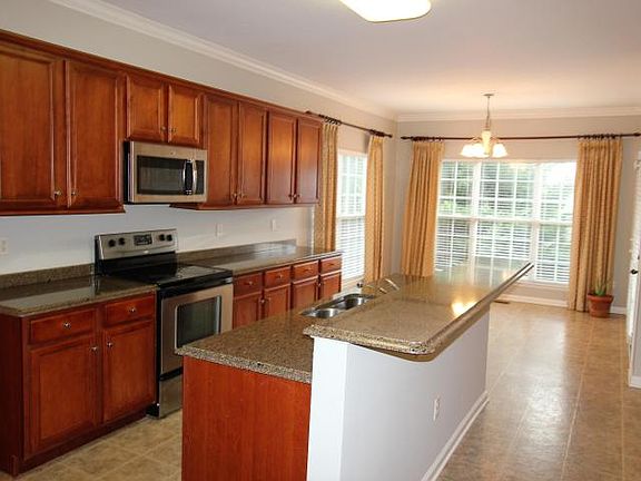 4th image of 9120 Sway Branch Ln
