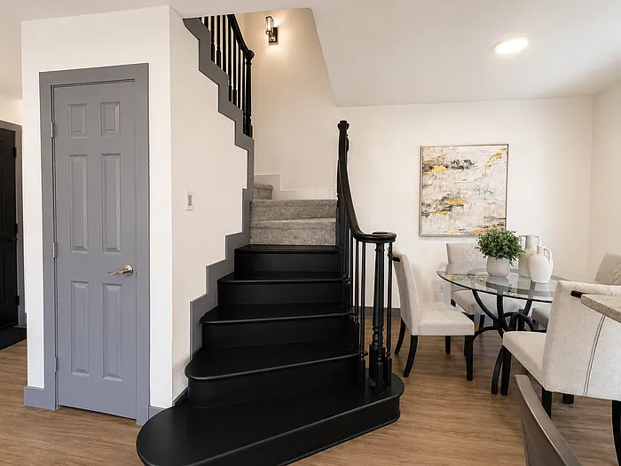 2 bed, 2.5 bath, 1135 sqft, $2,250 — Photo 3