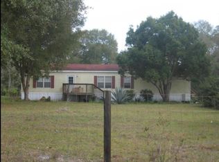 195 Buckskin Ln, Osteen, FL 32764
