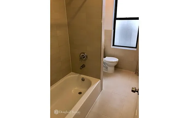 Rented by Douglas Elliman | media 20