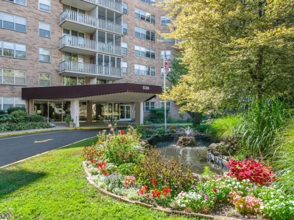 530 Valley Rd #6F, Montclair Twp., NJ 07043