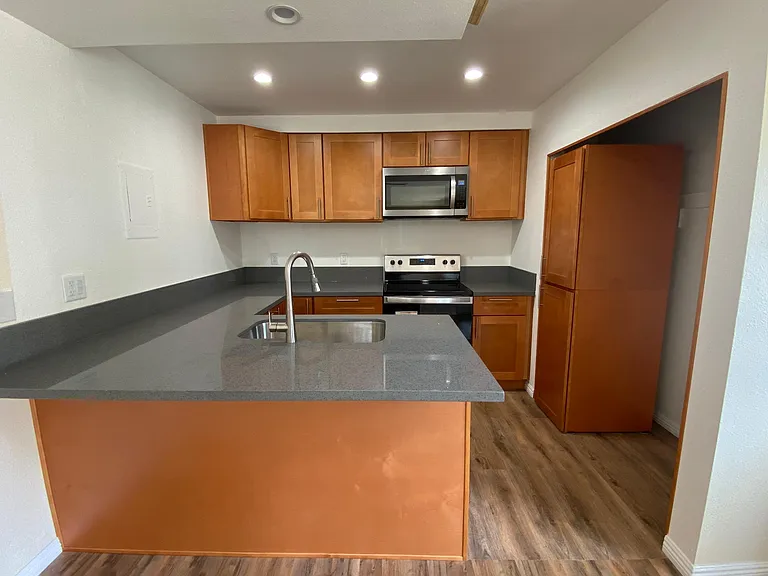 2695 Anchor Ave — Photo 9