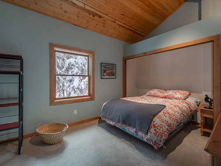 6665 McKinney Ct — Photo 18