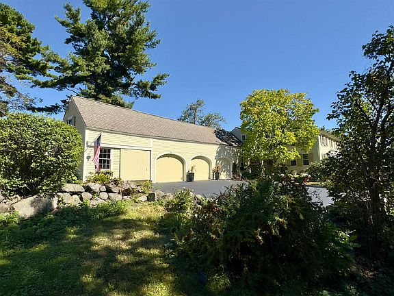 5th image of 89 Chestnut Hill Road