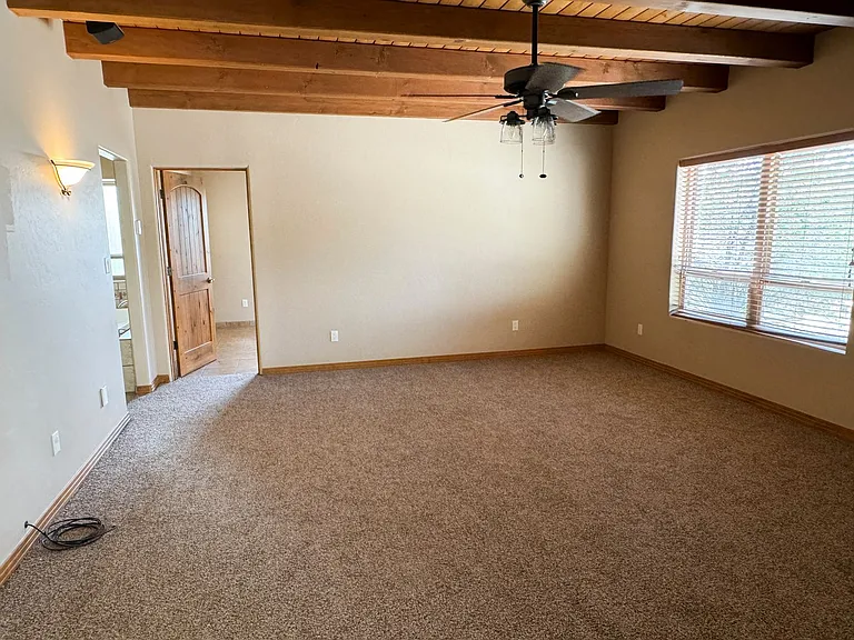 9 Jordan Ct — Photo 8