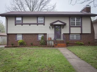 938 E Rosebrier St, Springfield, MO 65807