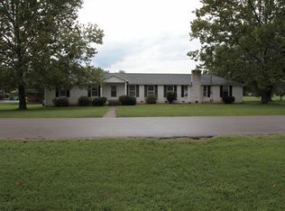 1602 Westland Dr, Lebanon, TN 37087