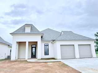 201 Cliffside Dr, Youngsville, LA 70592