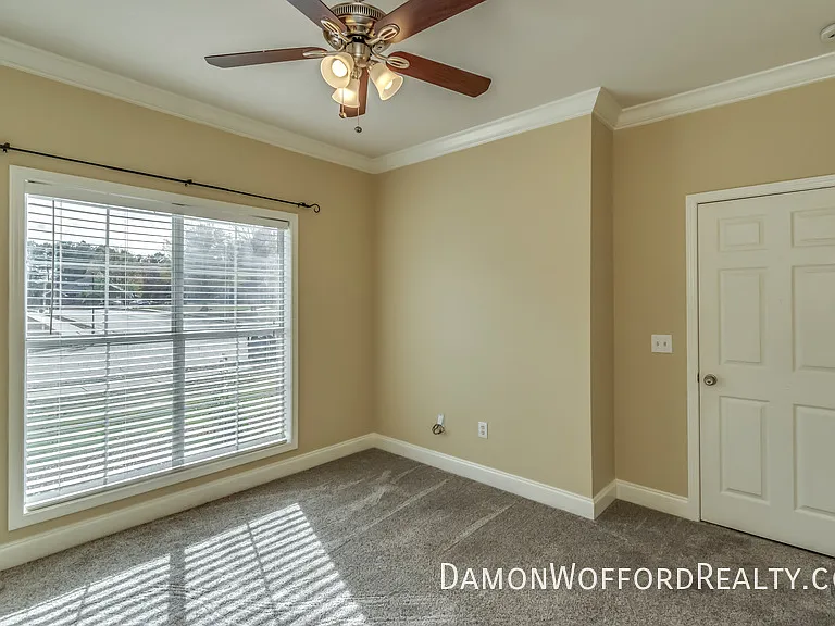 119 Kenzie Dr — Photo 36
